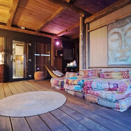 Mobile With Hottub&sauna 펜션 Spodnja Polskava