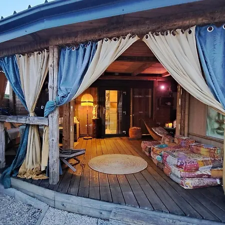 Mobile With Hottub&sauna Holiday home Spodnja Polskava