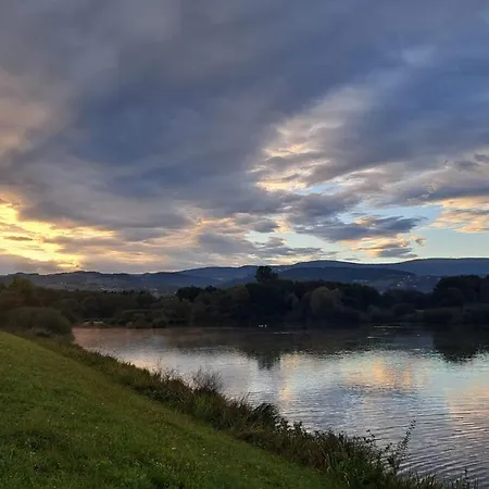 Mobile With Hottub&sauna Spodnja Polskava