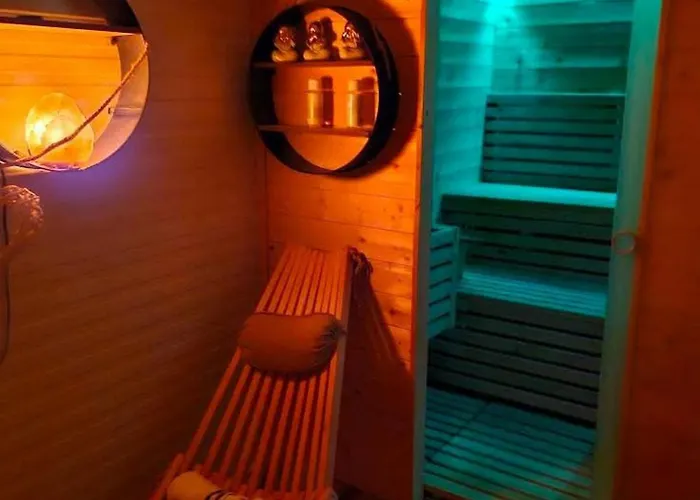 Mobile With Hottub&sauna * Spodnja Polskava